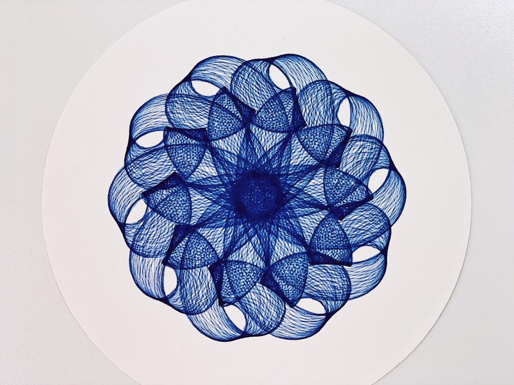 ヒプノグラフで描いた模様（その５）